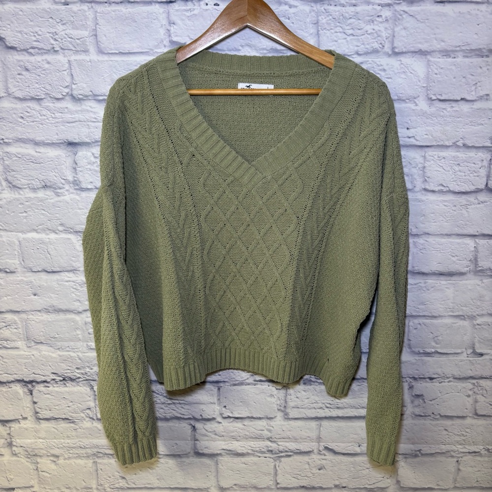 Hollister Women's Green Large V-Neck Cable-Knit Cardigan Hipster Teenager
